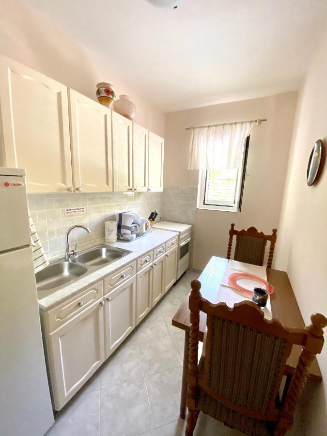 Guesthouse Kurelic Rab Kampor Luaran gambar