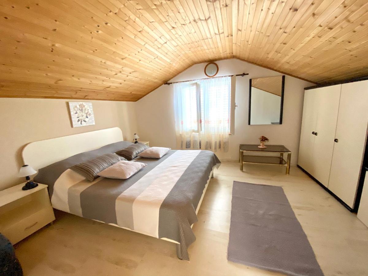 Guesthouse Kurelic Rab Kampor Luaran gambar